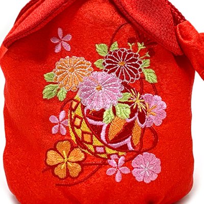 画像9: 被布コート 巾着付き R・Kブランド 刺繍入り 合繊七五三 ひな祭り 節句【赤系、鞠と菊】
