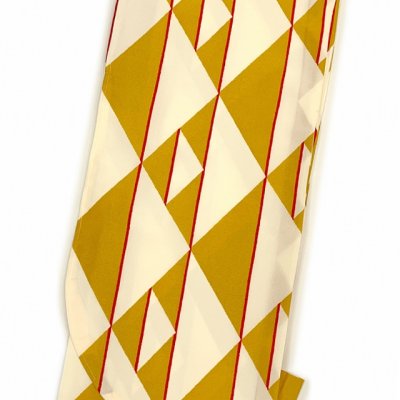 画像2: 卒業式の着物 小紋柄の二尺袖 単品 ショート丈 フリーサイズ【生成りｘ金茶、鱗】