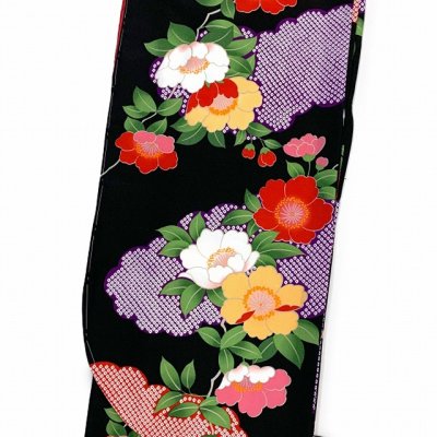 画像2: 卒業式の着物 小紋柄の二尺袖 単品 ショート丈 フリーサイズ【黒ｘ紫、雲と鉄線】