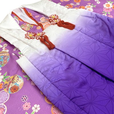 画像5: 七五三 3歳 着物 セット 女の子 被布セット 古典柄の着物 被布コートセット【紫ぼかし、花柄】