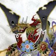 画像6: お宮参り 着物 男の子 赤ちゃんのお祝い着 のしめ 刺繍入り 産着 初着 正絹　日本製【白地、兜】