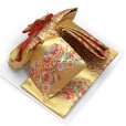 画像8: 七五三 着物 7歳 フルセット 女の子 購入 2025年新作 日本製 合繊 金駒刺繍 絵羽付け四つ身の着物と結び帯 コーデセット【白ｘピンク、鼓・花爛漫】