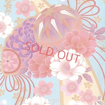 画像5: 七五三 着物 7歳 絵羽柄の古典柄の四つ身の子供着物(合繊) 単品【水色、枝垂れ桜に鞠】