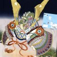 画像4: お宮参り 男の子 着物 正絹 刺繍入り 赤ちゃんのお祝い着 初着 産着【黒紺系、兜と浮世絵】