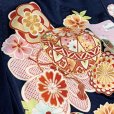 画像6: お宮参り 女の子 着物 正絹 京友禅 金駒刺繍 日本製 赤ちゃんのお祝い着 （初着 産着） 襦袢付き【紺ｘ青、鞠と菊・七宝】