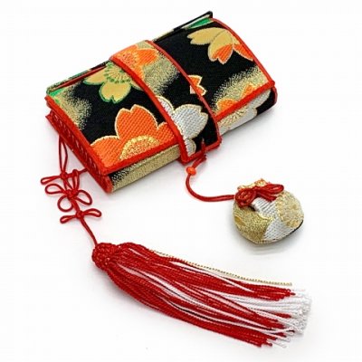 画像3: 七五三 箱せこセット 7歳 女の子用 金襴 筥迫(はこせこ) 草履 バッグ小物セット【黒ｘ金、桜】