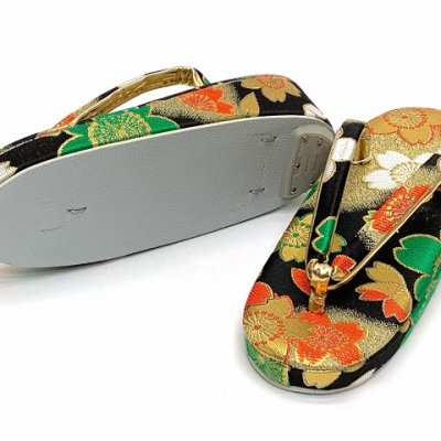 画像6: 七五三 箱せこセット 7歳 女の子用 金襴 筥迫(はこせこ) 草履 バッグ小物セット【黒ｘ金、桜】