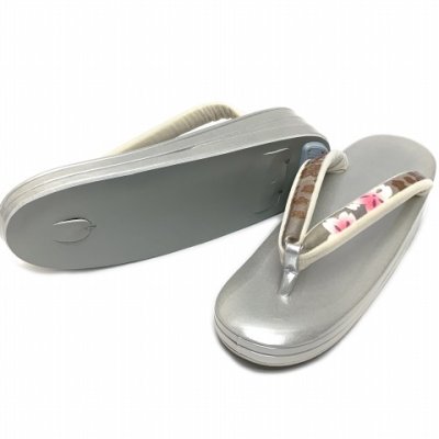 画像7: 草履バッグセット 成人式 お正月 振袖に 3Lサイズ 三枚芯の草履(適応：26.0cm-27.5cm位)セット「シルバー、桜」ZB3L1010