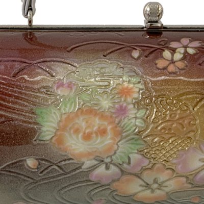 画像3: 【少し訳あり】草履バッグセット 振袖用 型押し加工のバッグと2枚芯の草履(ヒール5.5cm) フリーサイズ【エンジ系＆シルバー、牡丹と芝】