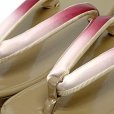 画像5: 草履バッグセット 振袖用 型押し加工のバッグと2枚芯の草履(ヒール5.5cm) フリーサイズ【濃淡ピンク、桜】 (5)