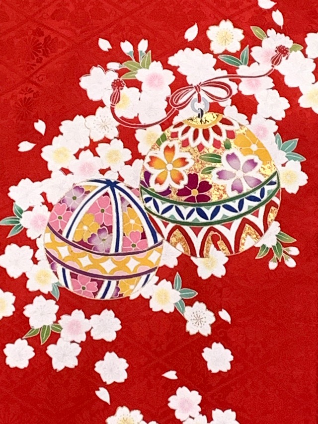 お宮参り 着物 女の子 手描き友禅 日本製 赤ちゃんのお祝い着 (初着 産着) 正絹【赤、鞠と鈴】