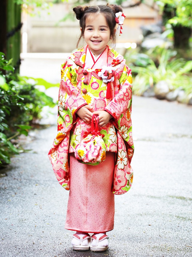 七五三 3歳着物 女の子用 “紅一点”ブランド 正絹 被布コートセット【ピンク、松竹梅】