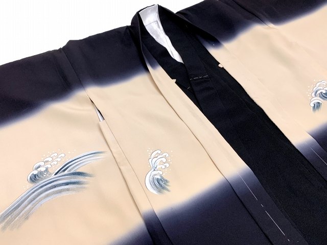 七五三 男の子 着物 5歳 日本製 正絹 刺繍柄 素描風の羽織 着物 アンサンブル【黒系、昇り鯉】