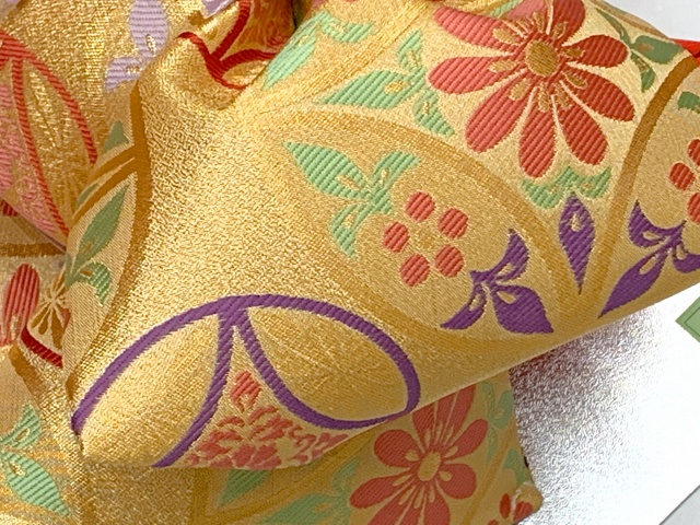 結び帯 七五三 7歳 女の子 金襴生地の帯 合繊 単品 日本製【金、華様紋