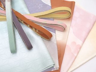 礼装用の正絹の帯締めと帯揚げのセットを10点追加しました。