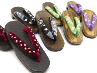 子供下駄(女の子、男の子用)を追加しました。