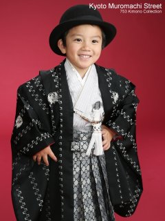 ‟織美桐(おりびと)”ブランドの５歳男の子用のお祝い着を追加しました。