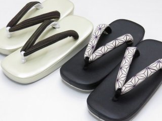 男性用の草履を7足追加しました。