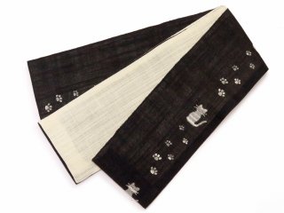 本麻のかわいい猫柄の女性用浴衣帯を追加しました。