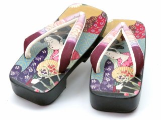 女性用 浮世絵柄の下駄他を追加しました。