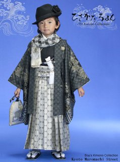ブランド“ひさかたろまん”2011年新作七五三着物セットを出品しました。