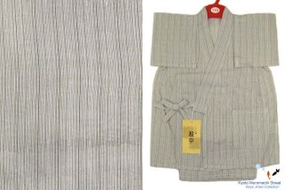 しじら織りの男の子の子供甚平110～140サイズを16点追加しました。