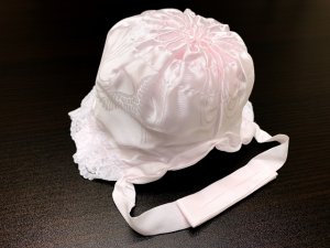 画像5: お宮参り よだれかけ 帽子セット 初着 産着 刺繍入り 涎かけ 帽子 小物 女の子 4点セット 化繊 日本製【薄ピンク、鶴】 (5)