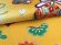 画像7: 七五三着物 3歳 女の子 正絹 手描き の被布コートと着物 オリジナル・コーディネートセット【白ｘ黄色、松竹梅と鞠】 (7)