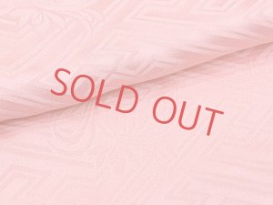 画像4: 七五三 7歳 女の子 着物フルセット 正絹 日本製 金駒刺繍 手描き 四つ身着物と結び帯 コーデセット【ピンク、鈴と桜】 (4)