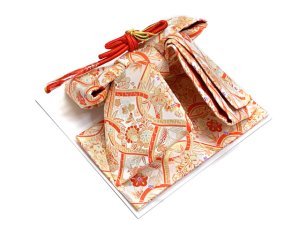 画像8: 七五三 7歳 女の子 着物セット 正絹 絵羽付け 金駒刺繍 子供着物と結び帯 コーディネートセット【オレンジ系、鈴】 (8)