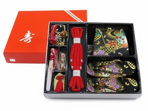 画像8: 七五三 着物 女の子 フルセット 総柄の女の子用 子供着物 結び帯コーデセット(合繊)【生成り系、ピンク椿・紫菊】 (8)