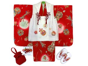 画像4: 七五三着物 3歳 正絹 友禅風柄の被布コートと着物 オリジナル・コーディネートセット【紅白、鈴と束ね熨斗】 (4)