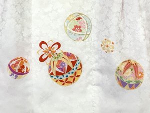 画像6: 七五三着物 3歳 正絹 友禅風柄の被布コートと着物 オリジナル・コーディネートセット【紅白、鈴と束ね熨斗】 (6)