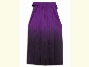 画像5: 卒業式 袴 女性用 刺繍入りぼかし袴 【紫系、矢羽根・梅】[S/M/L/2Lサイズ] (5)