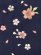 画像2: 七五三 3歳女の子用 桜刺繍の子供袴【紺】 紐下丈55cm(100サイズ) (2)